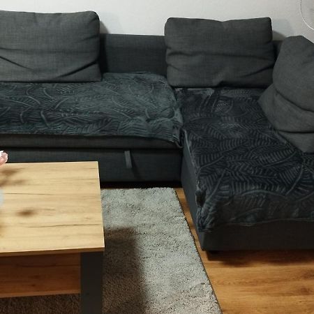 Schoene Sonnige Wohnung Juchen Ngoại thất bức ảnh