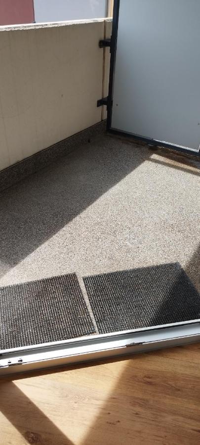 Schoene Sonnige Wohnung Juchen Ngoại thất bức ảnh